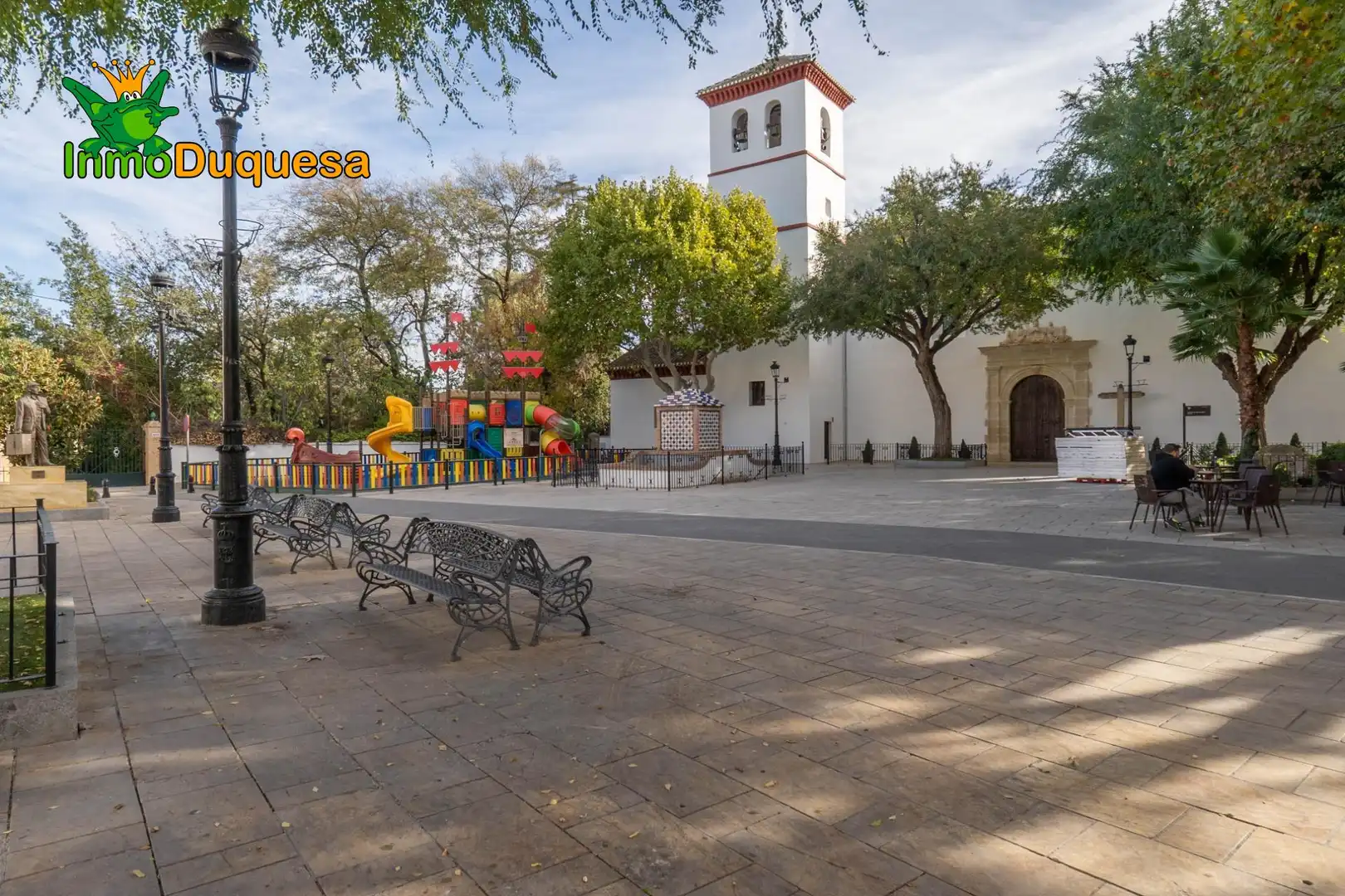 Vista exterior de Local en venta en Ogíjares