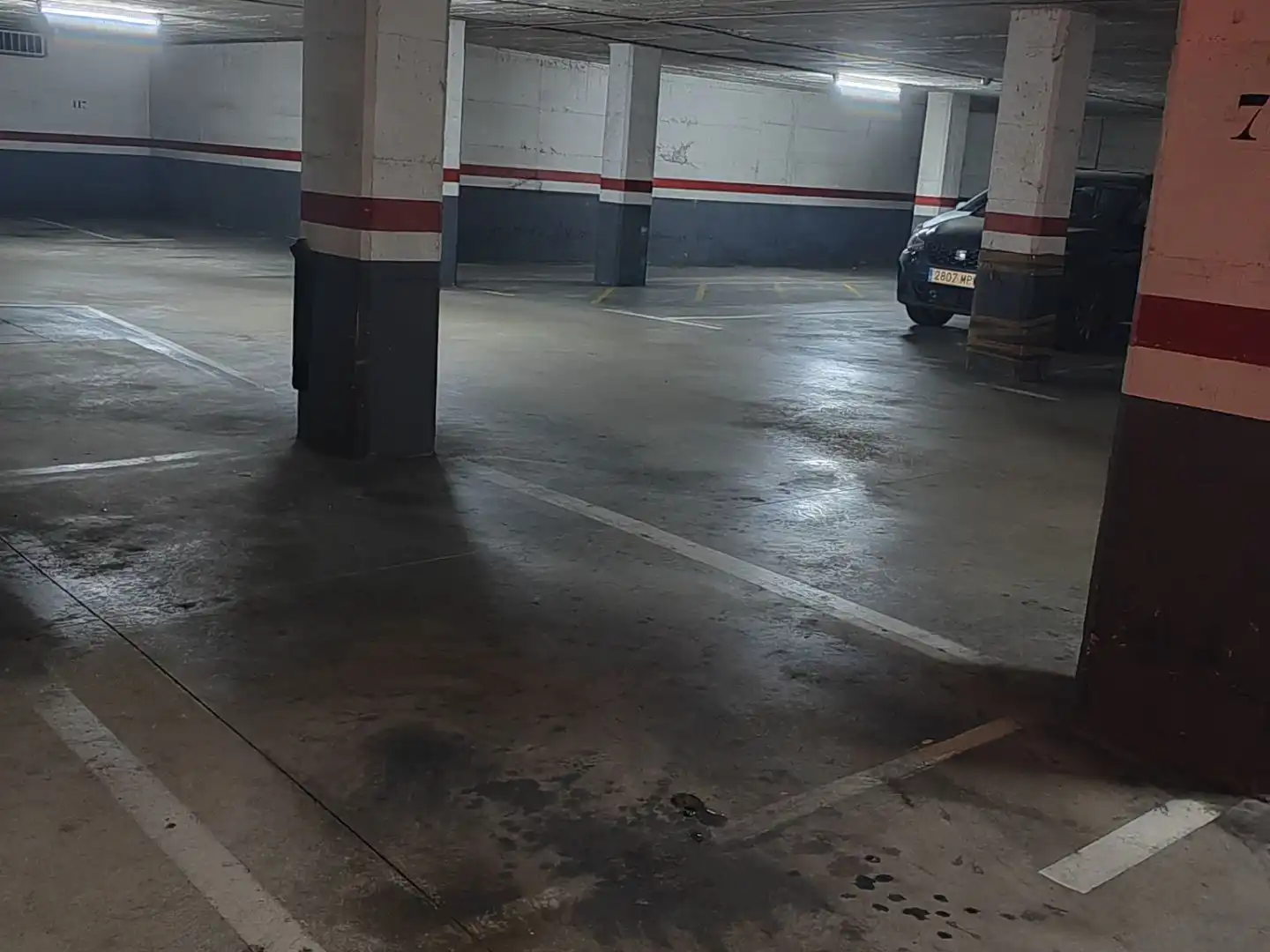 Parking de Piso en venta en Barcelona con Calefacción, Terraza y Balcón