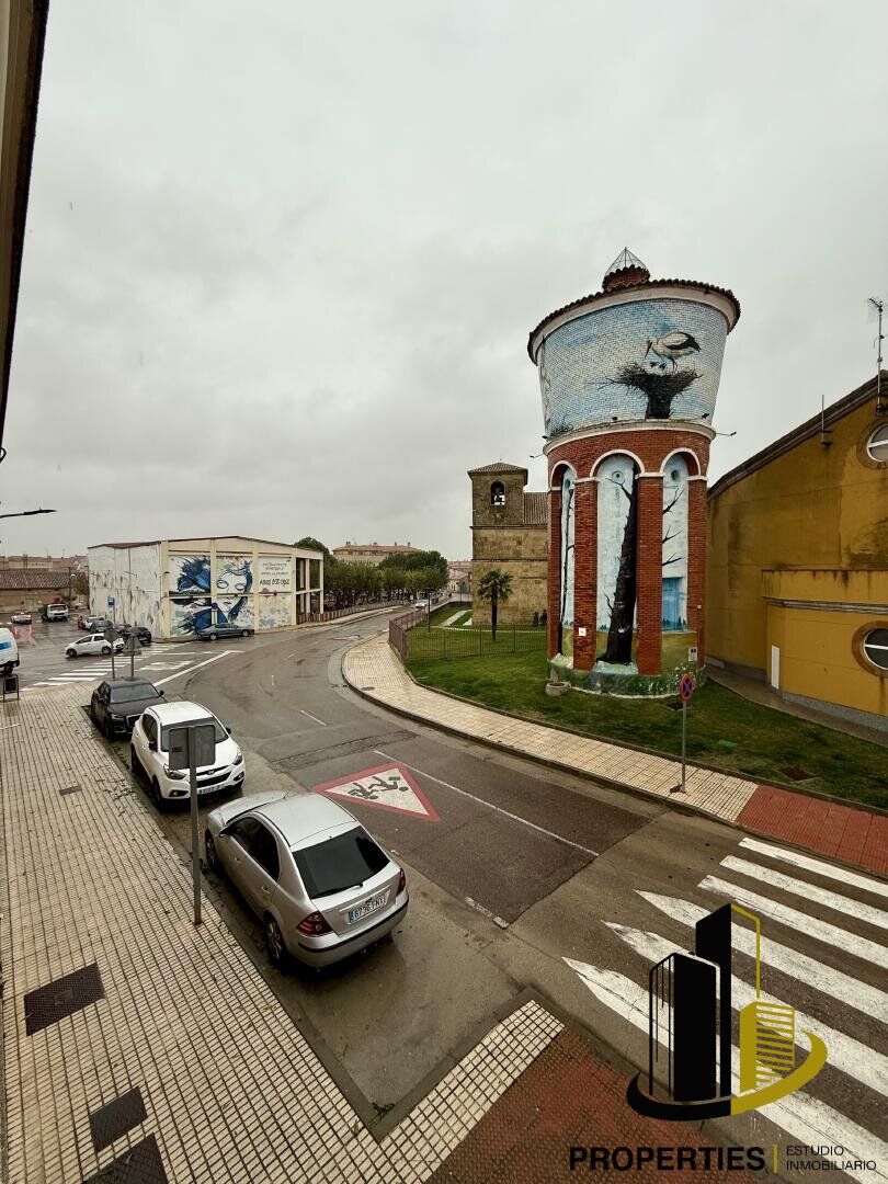 Vista exterior de Pis en venda en Castellanos de Moriscos