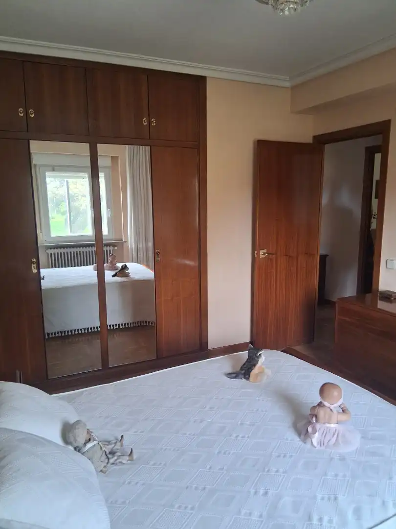 Schlafzimmer von Wohnung zum Verkauf in Madrid mit Heizung, Parkett und Ofen