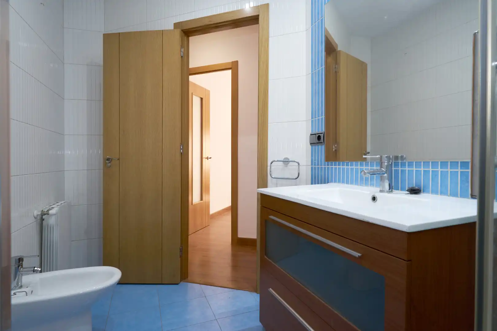 Baño de Piso en venta en Jaén con Aire acondicionado, Calefacción y Parquet