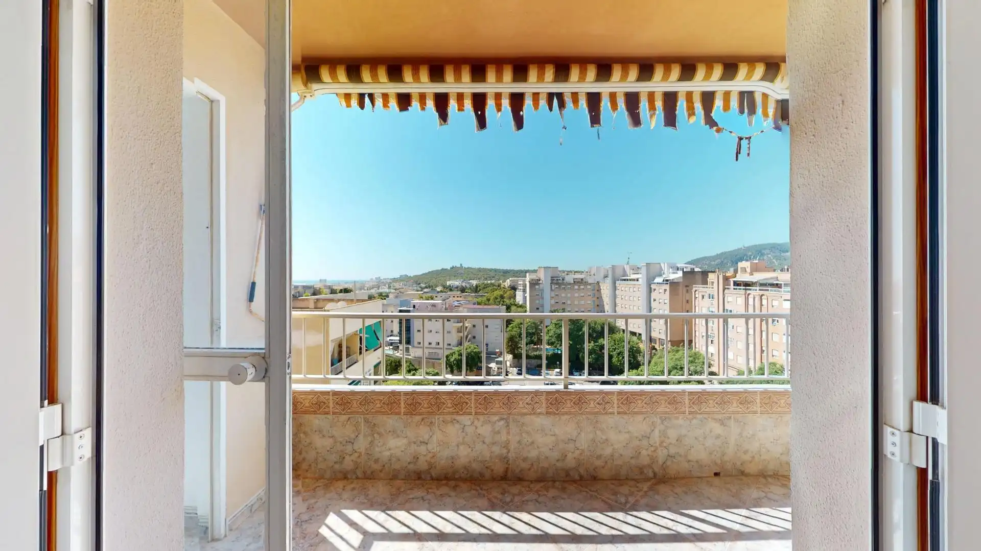 Flat with lift for sale in Ponent, imagen 22