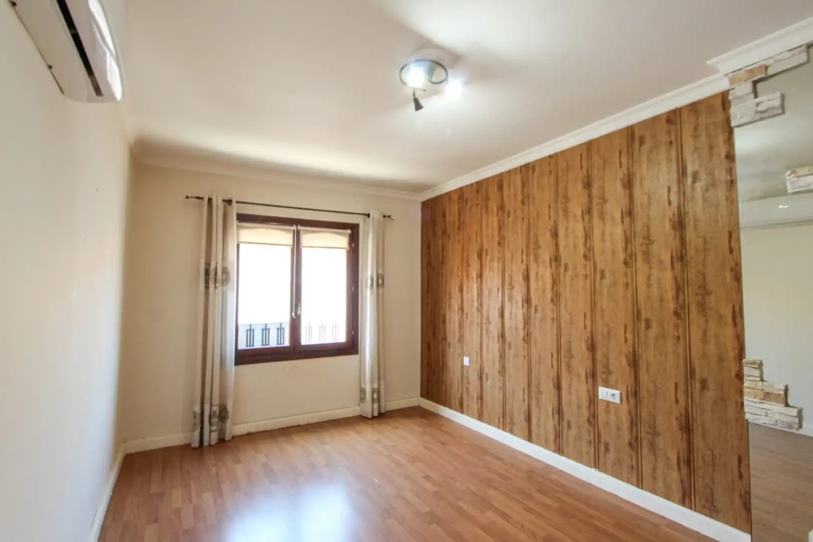 Habitación de Apartamento en venta en Xaló con Aire acondicionado y Terraza