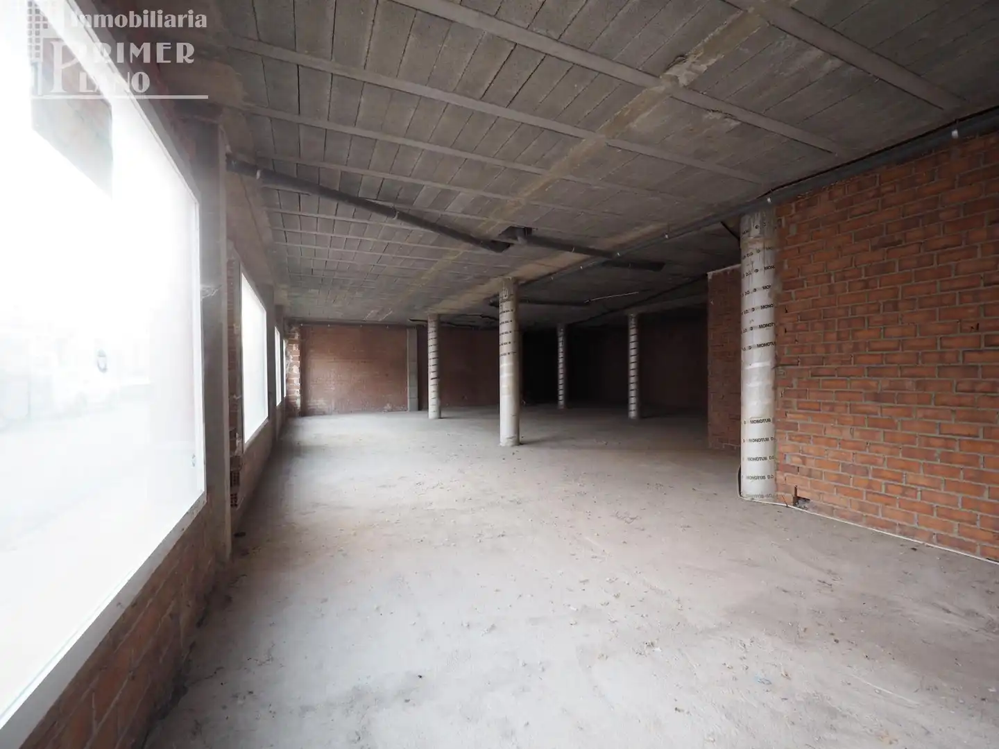 Local comercial en venda a Argamasilla de Alba, imagen 2