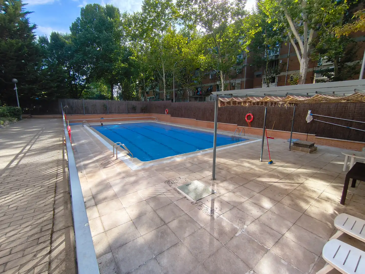 Piscina de Pis en venda en Madrid amb Aire condicionat, Calefacció i Traster