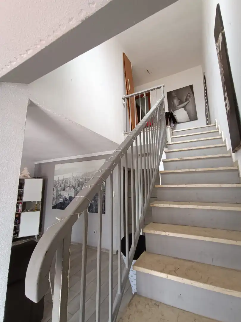 Casa adosada en venta en Mairena del Aljarafe con Aire acondicionado, Calefacción y Jardín privado