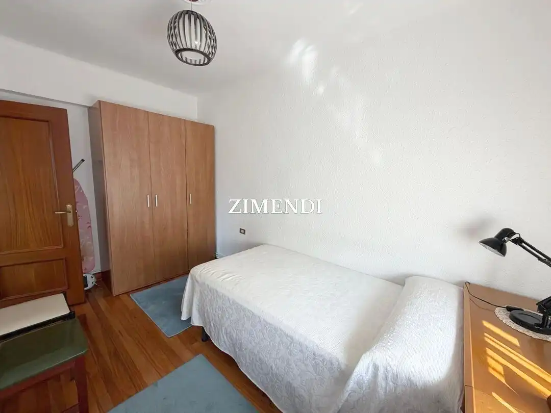 Habitación de Piso en venta en Berriz con Calefacción, Trastero y Amueblado