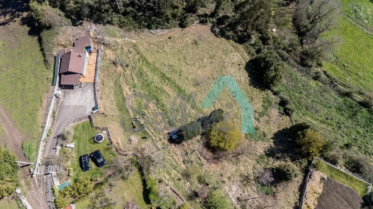 Casa o xalet en venda en Oviedo  amb Jardí privat, Terrassa i Traster