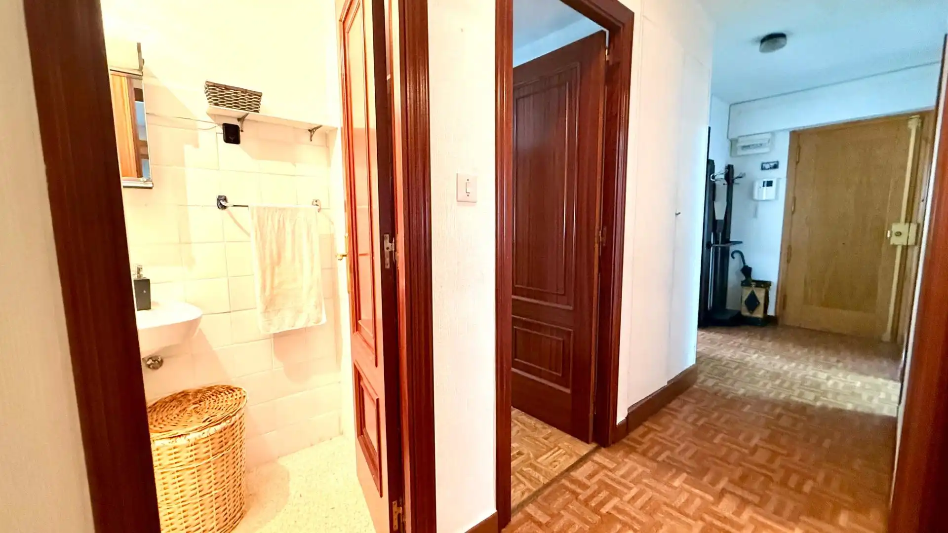 Piso en venta en Ourense Capital  con Amueblado y Balcón