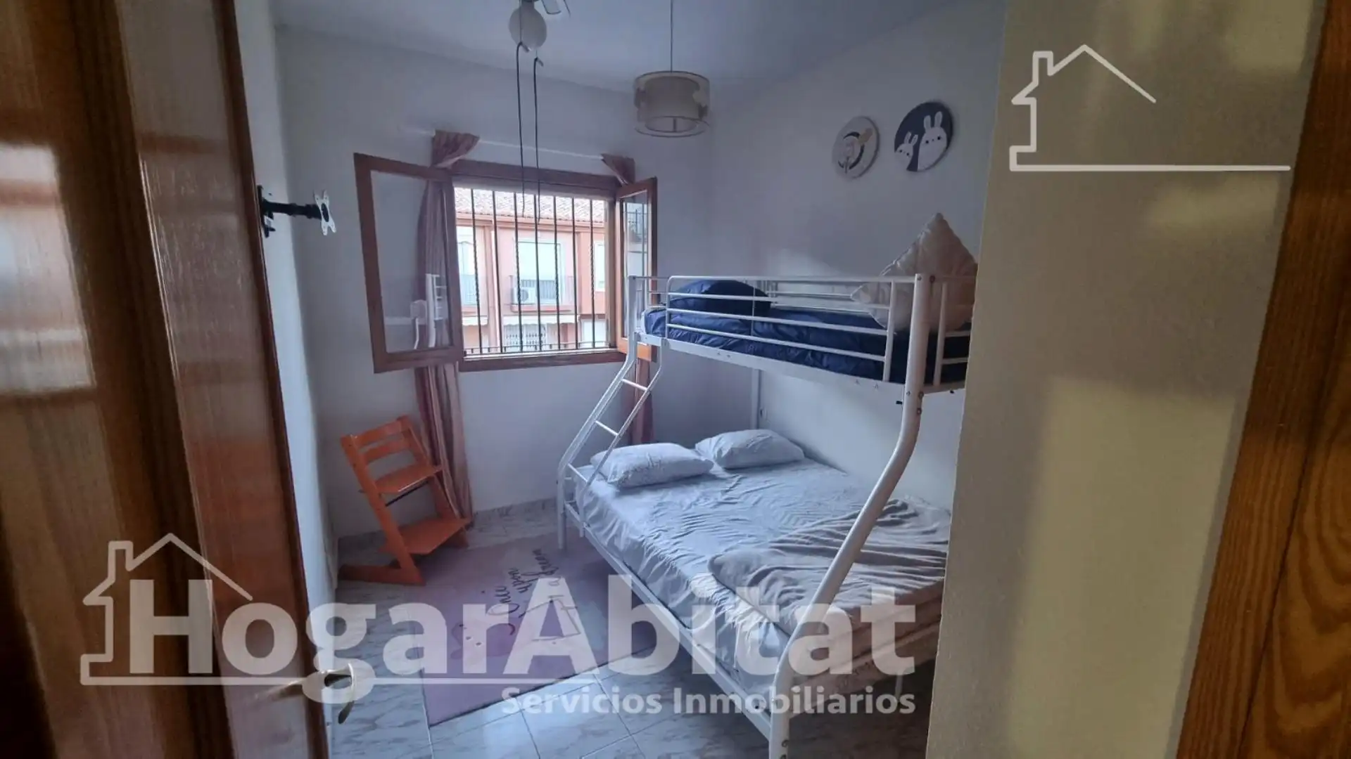 Habitación de Casa adosada en venta en Puçol con Aire acondicionado, Terraza y Trastero