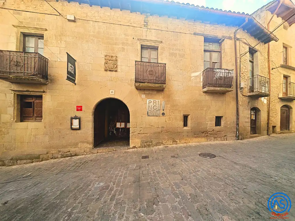 Exterior view of Houses for sale in Sos del Rey Católico  with Air Conditioner, Heating and Private garden