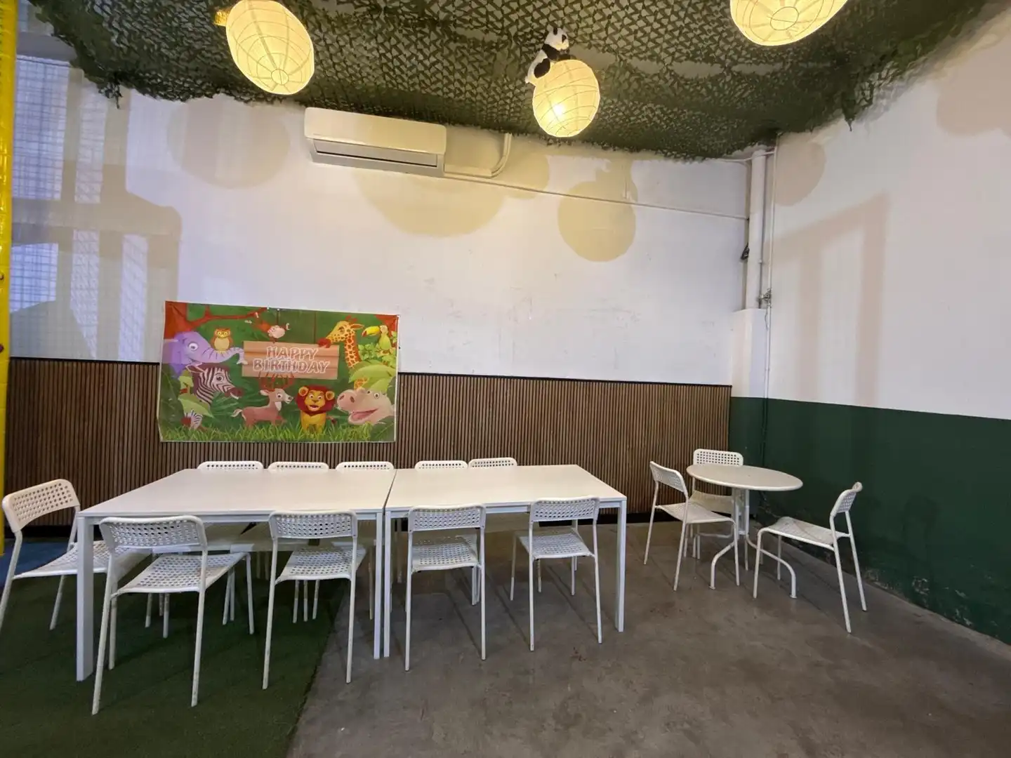 Comedor de Local en venta en Mérida con Aire acondicionado y Amueblado
