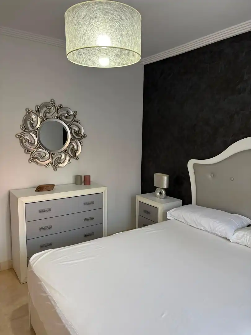 Schlafzimmer von Wohnung zur Miete in Motril mit Klimaanlage, Heizung und Möbliert