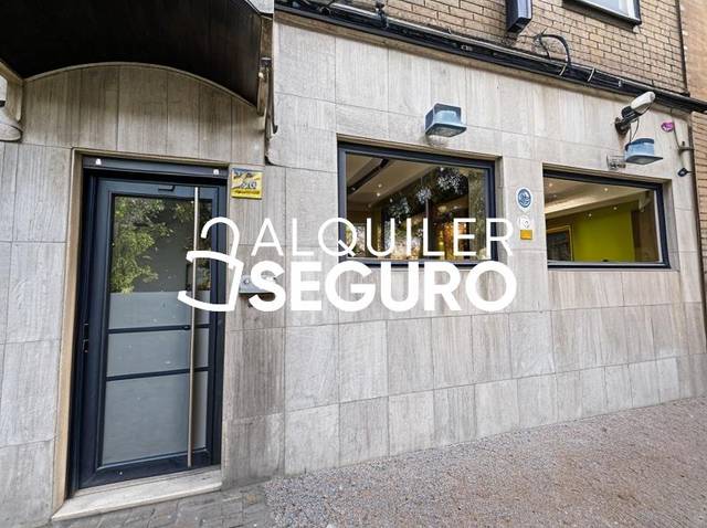 Local comercial en Alquiler en Calle De San Marcelo en Ventas
