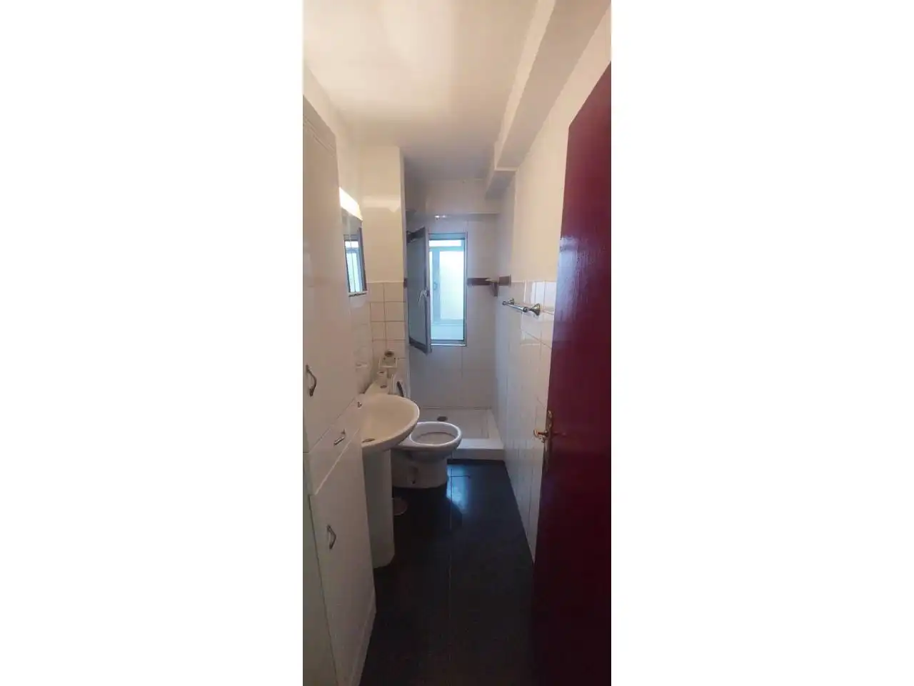 Baño de Piso en venta en Avilés con Calefacción
