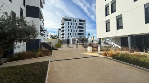 Foto 2 de Piso de alquiler en Calle Angel Ojeda Aviles, Entrenúcleos, Sevilla