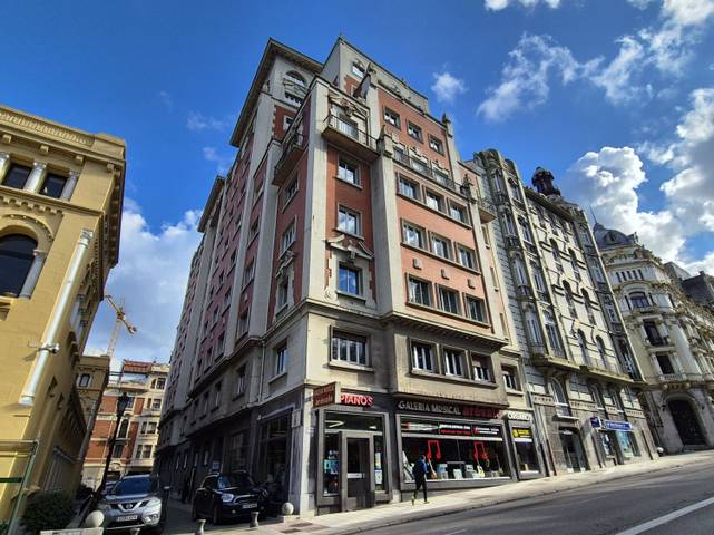 Piso en Venta en Parque San Francisco - Uría