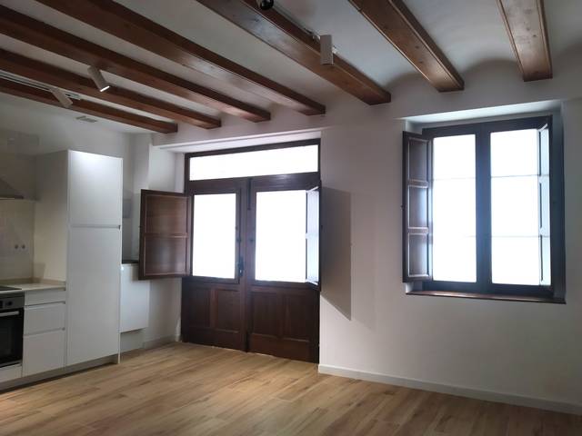 Piso en Alquiler en Valencia - CL PINZON en El Carme