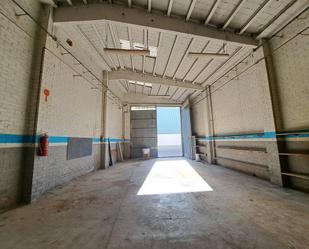 Industrial buildings to rent in Vila-sana