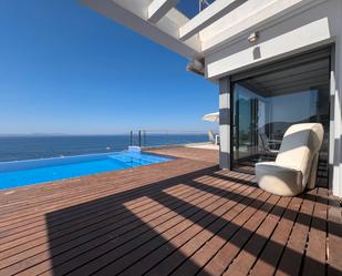 Swimming pool of House or chalet for sale in Roses  with Air Conditioner, Heating and Parquet flooring