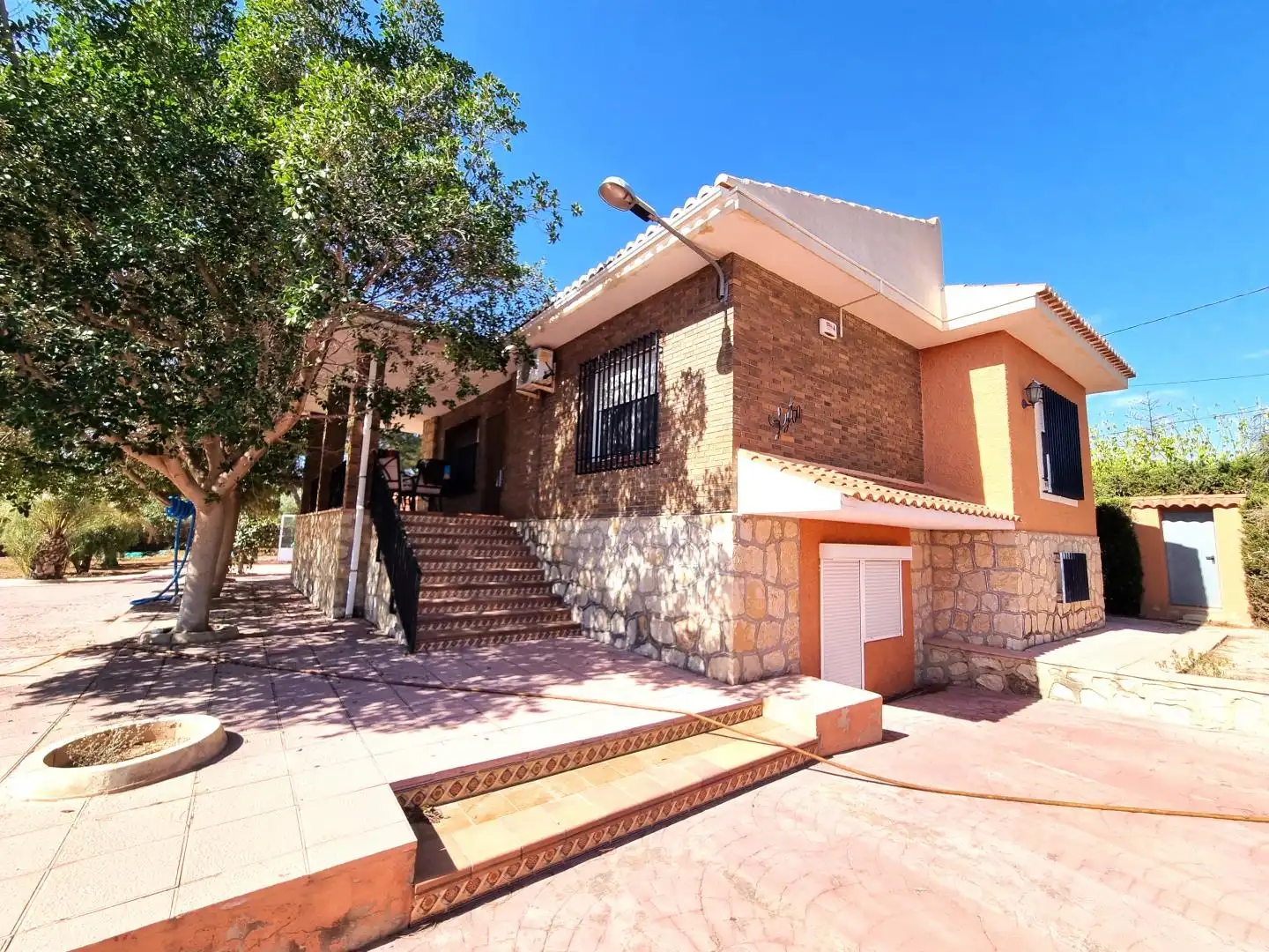 Houses for sale in Partida Boqueres, Villamontes - Boqueres