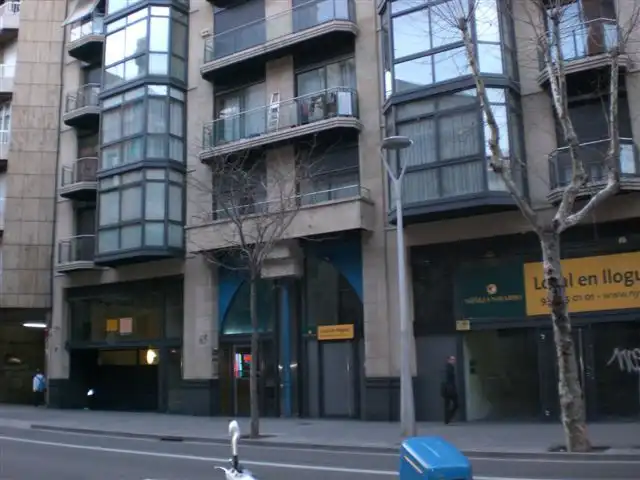Parkplatz zur Miete in CALLE SEPULVEDA 65