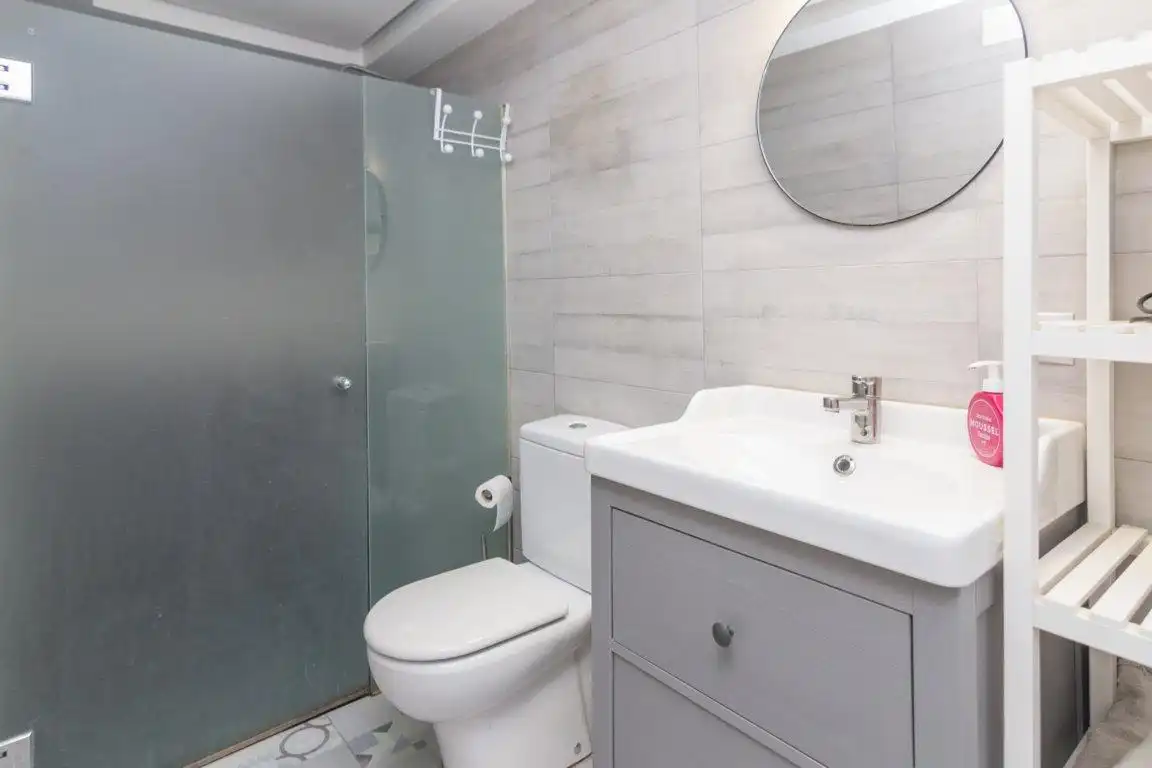 Bathroom of Houses for sale in Sant Cugat del Vallès  with Air Conditioner, Heating and Private garden