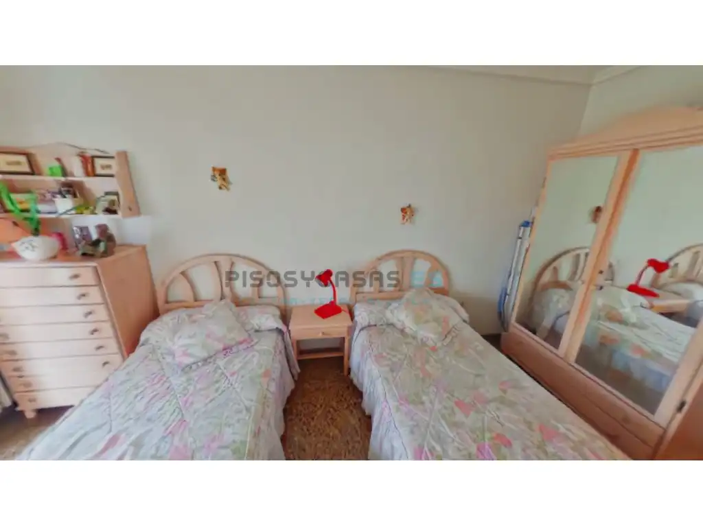 Habitación de Apartamento en venta en Tarazona con Balcón