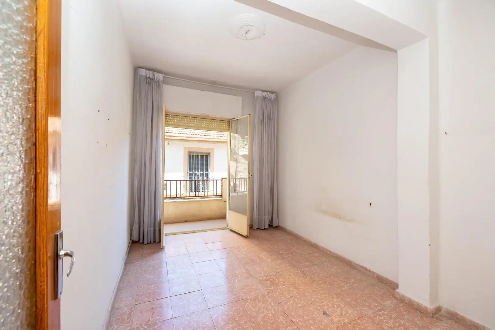 Flat with terrace for sale in CONCHA ESPINA 9, imagen 4