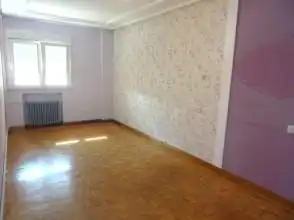 Bedroom of Flat for rent in Gijón   with Heating and Parquet flooring