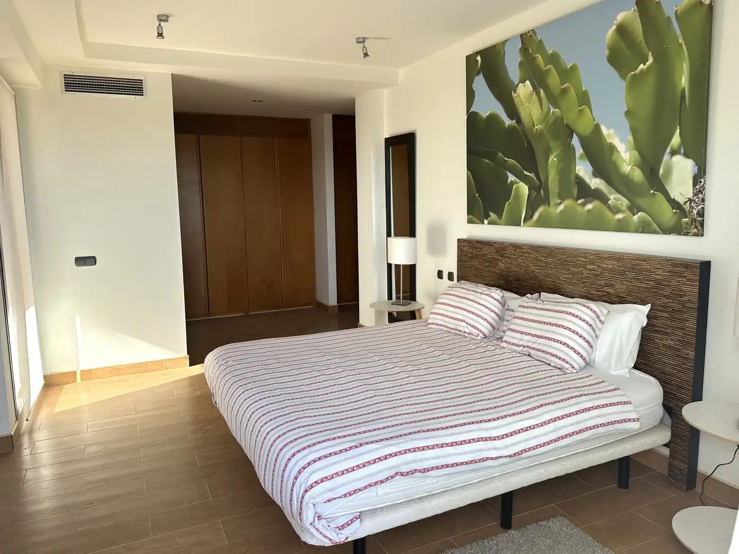 Bedroom of Houses for sale in San Bartolomé de Tirajana  with Air Conditioner, Private garden and Parquet flooring