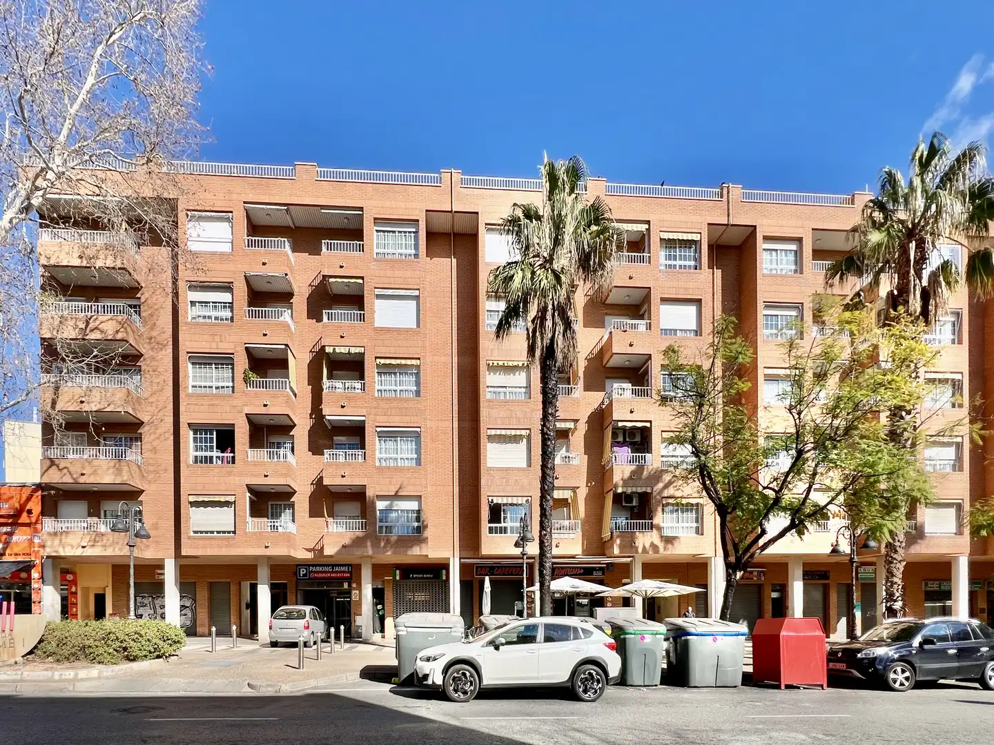 Doppio con ascensore in vendita a Avinguda de Jaume l 38