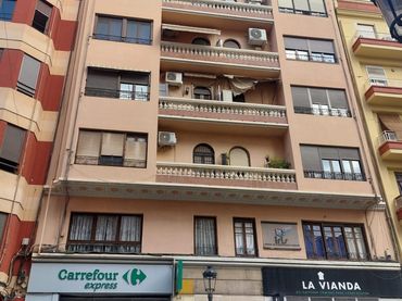 Wohnung mit Aufzug zum Verkauf in Calle de Quart