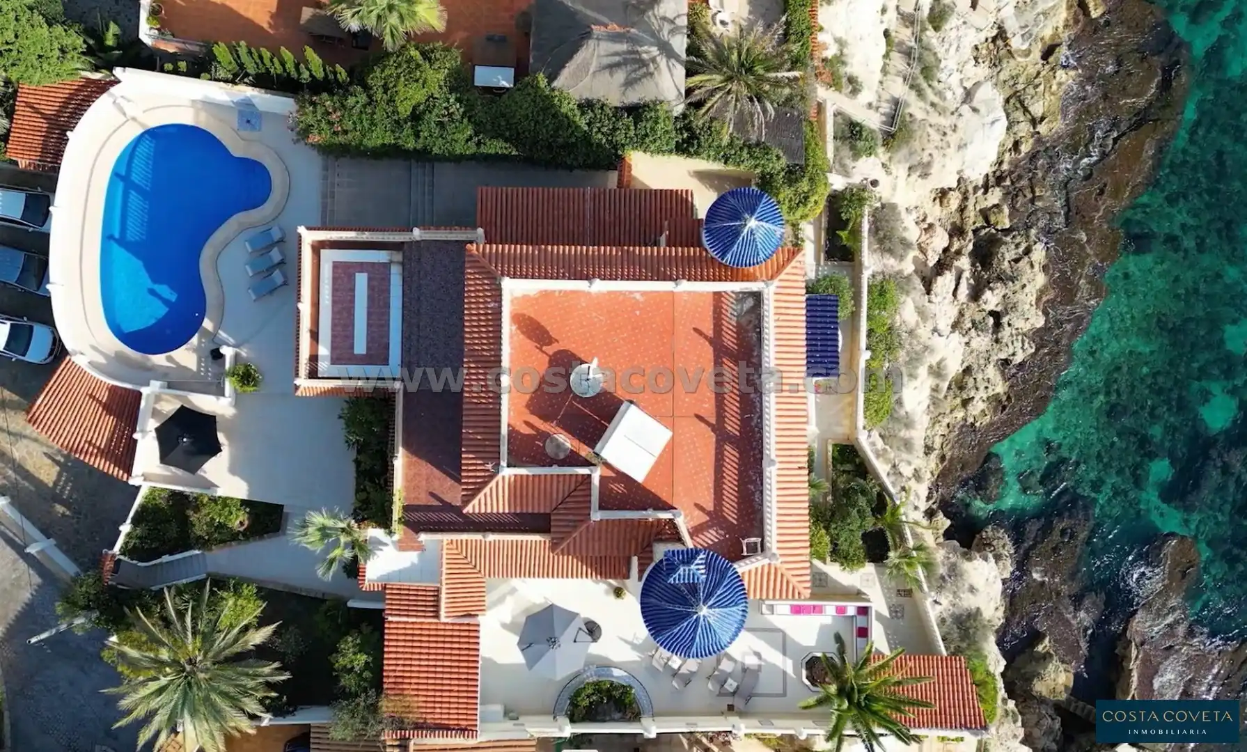 Exterior view of Houses for sale in El Campello  with Air Conditioner, Private garden and Terrace