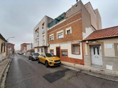 Vista exterior de Casa o xalet en venda en Puertollano