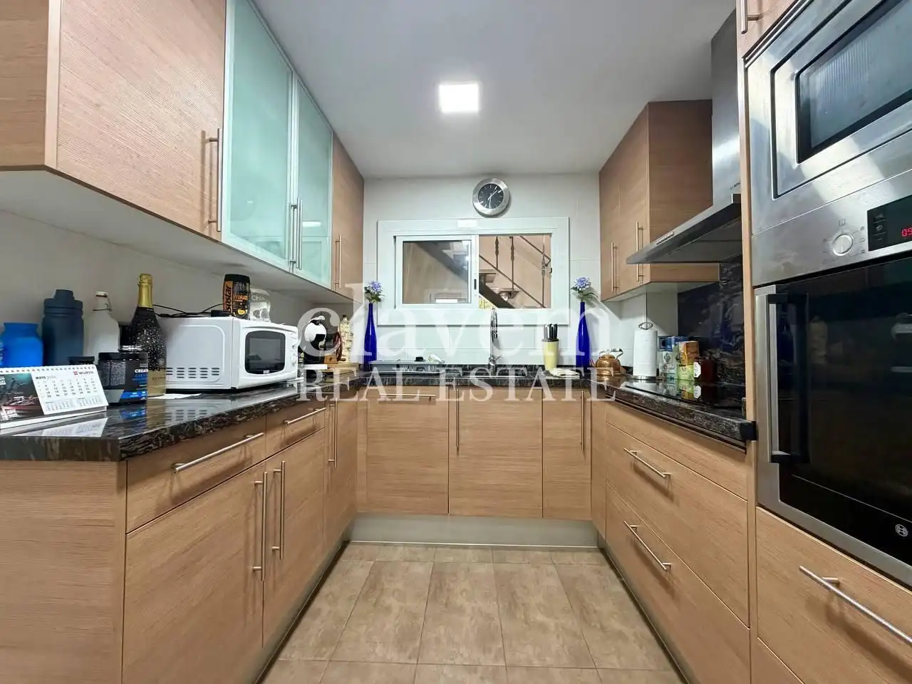 Cocina de Casa o chalet en venta en Barcelona con Aire acondicionado, Jardín privado y Terraza