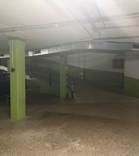 Foto 2 de Garaje en venta en Carrer Ignasi Iglesias, 82, El Gall, Esplugues de Llobregat