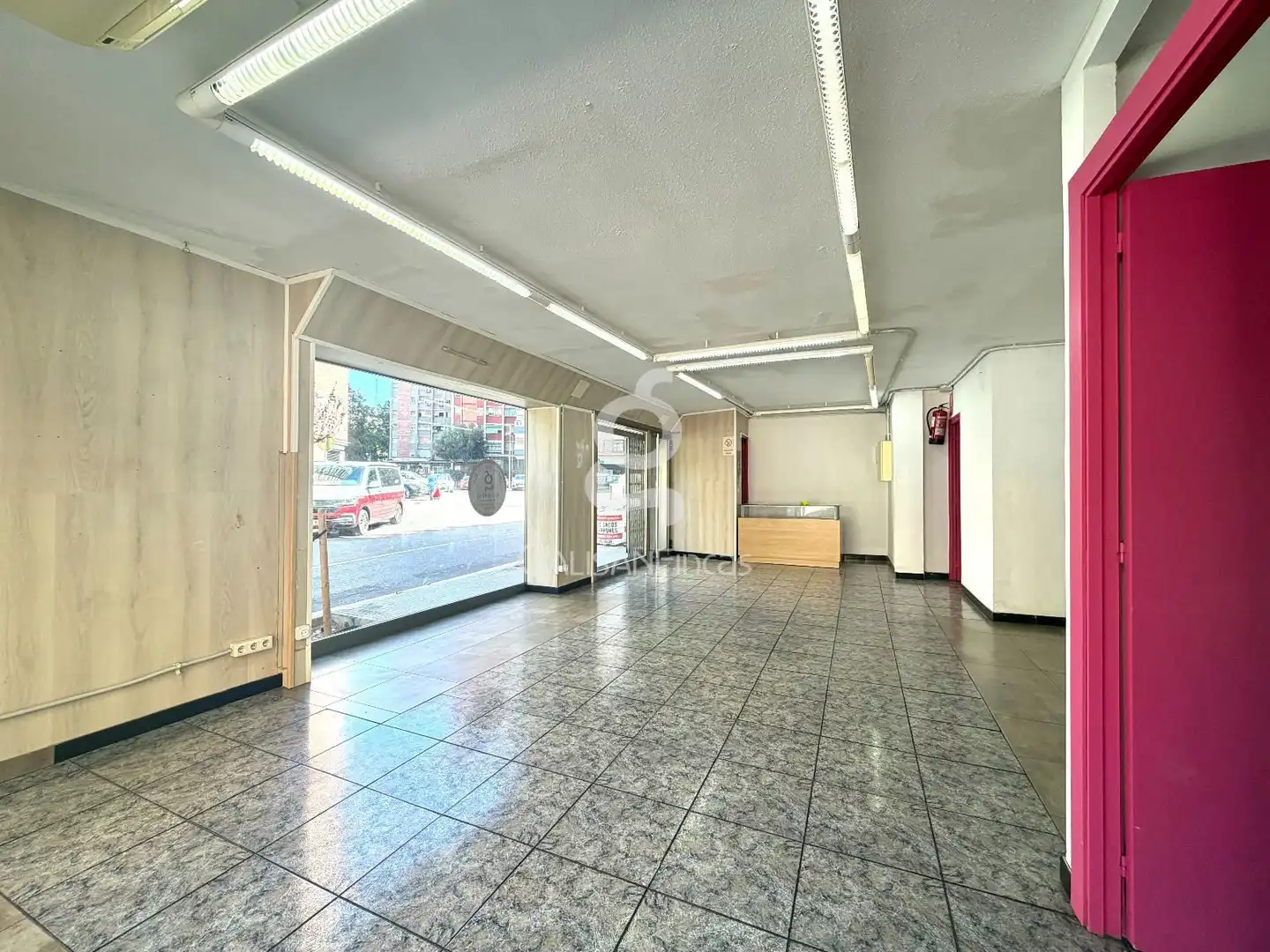 Gewerbefläche zur Miete in Campfasso 48, imagen 4