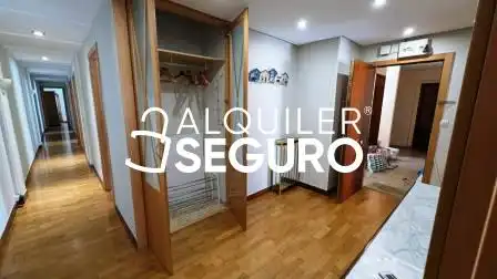 Piso de alquiler en Perez Galdos, Juzgados
