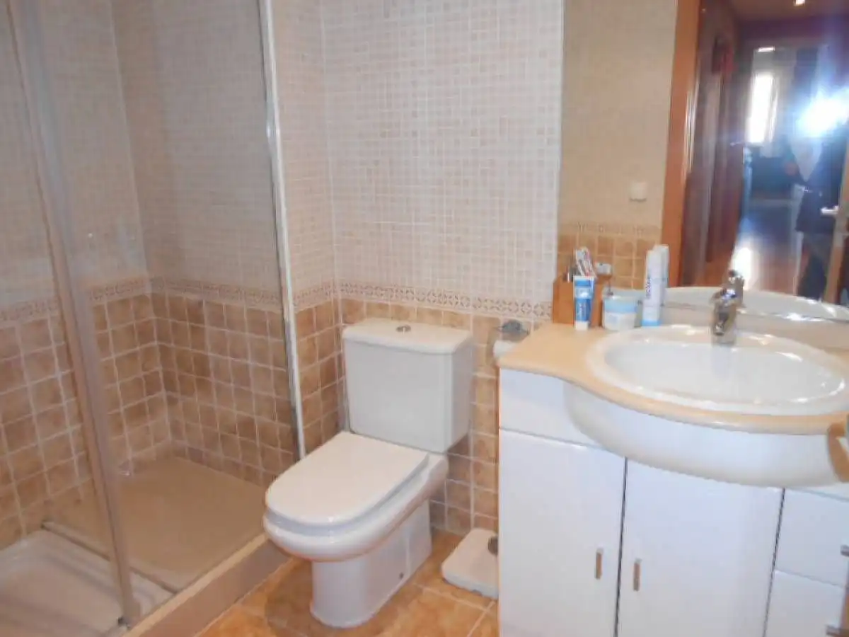 Baño de Piso en venta en Súria con Aire acondicionado, Calefacción y Amueblado