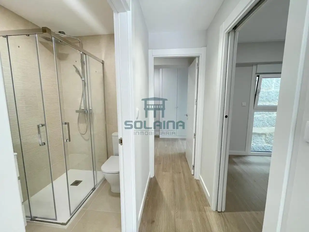 Bathroom of Flat for sale in Ourense Capital   with Heating, Storage room and Balcony