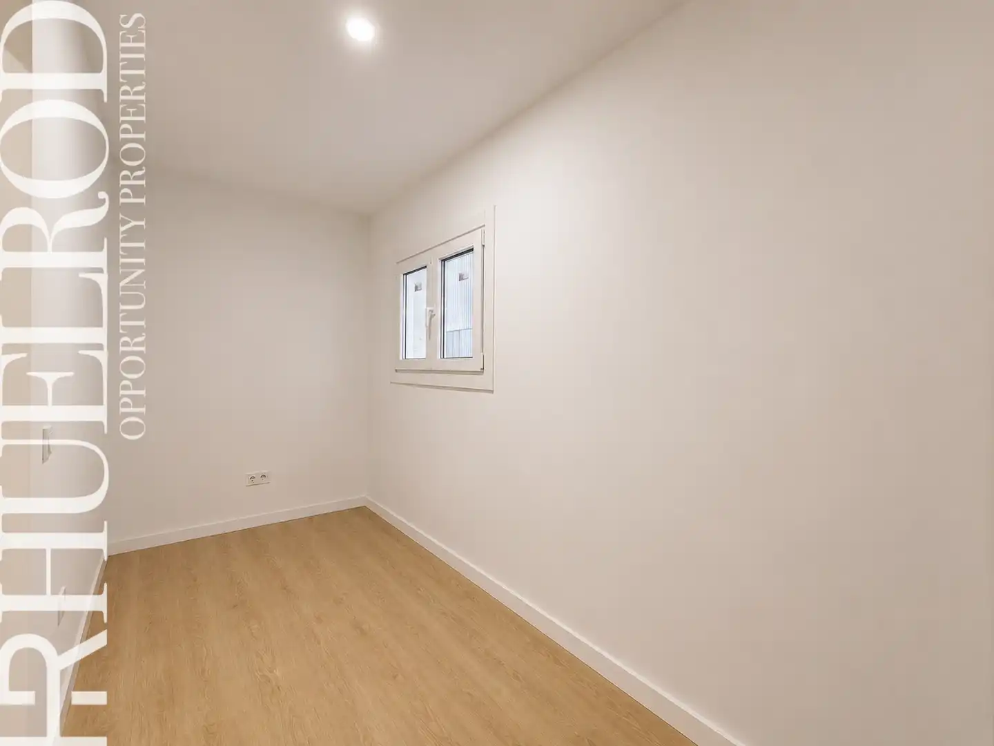 Habitación de Planta baja en venta en Granollers con Aire acondicionado, Parquet y Amueblado
