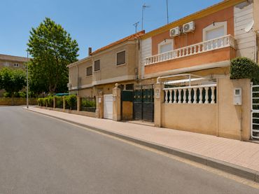 Maison mitoyenne avec jardin à vendre à Cartagena ciudad