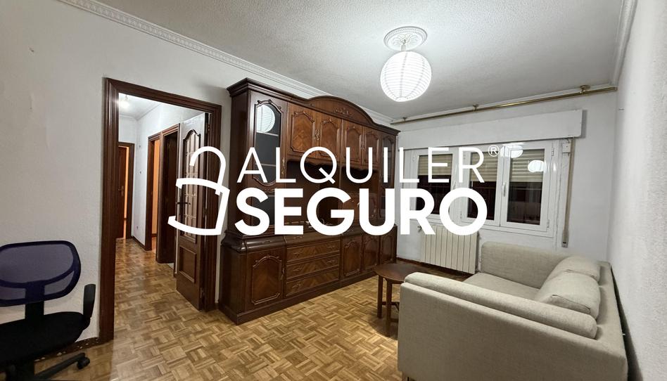 Photo 1 of Flat to rent in Vicente Carballal, Butarque, Madrid