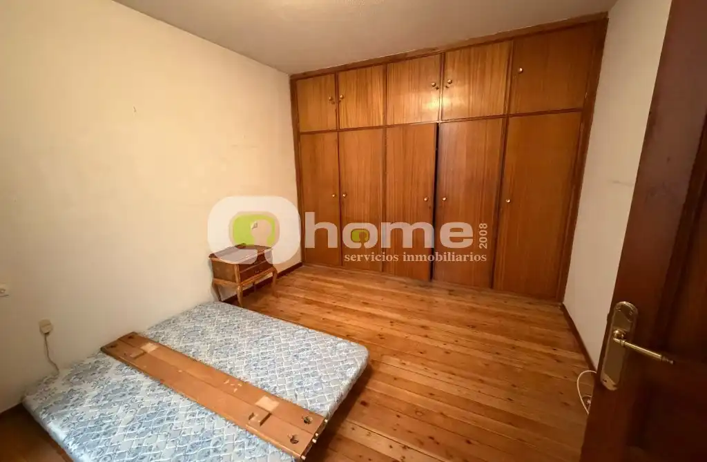 Bedroom of Flat for sale in Zamora Capital   with Heating