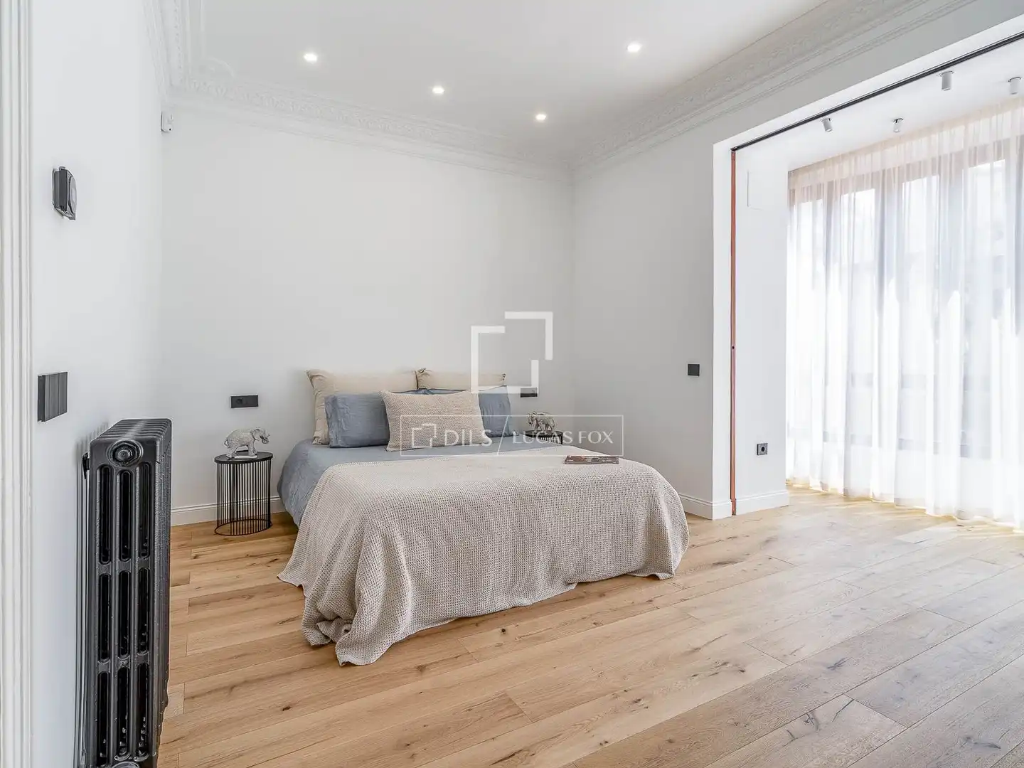 Dormitori de Pis en venda en Barcelona amb Aire condicionat, Parquet i Balcó