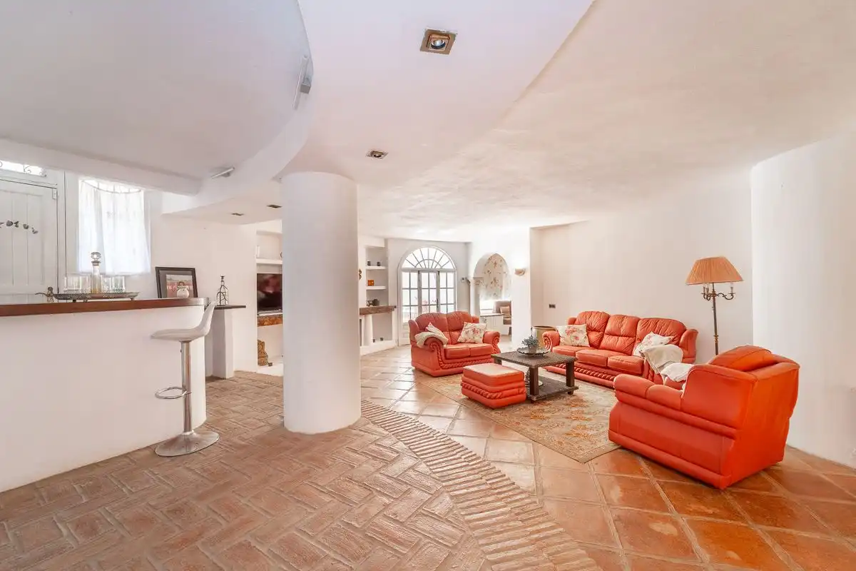 Wohnung mit Terrasse zum Verkauf in Puerto de Cabopino, imagen 2