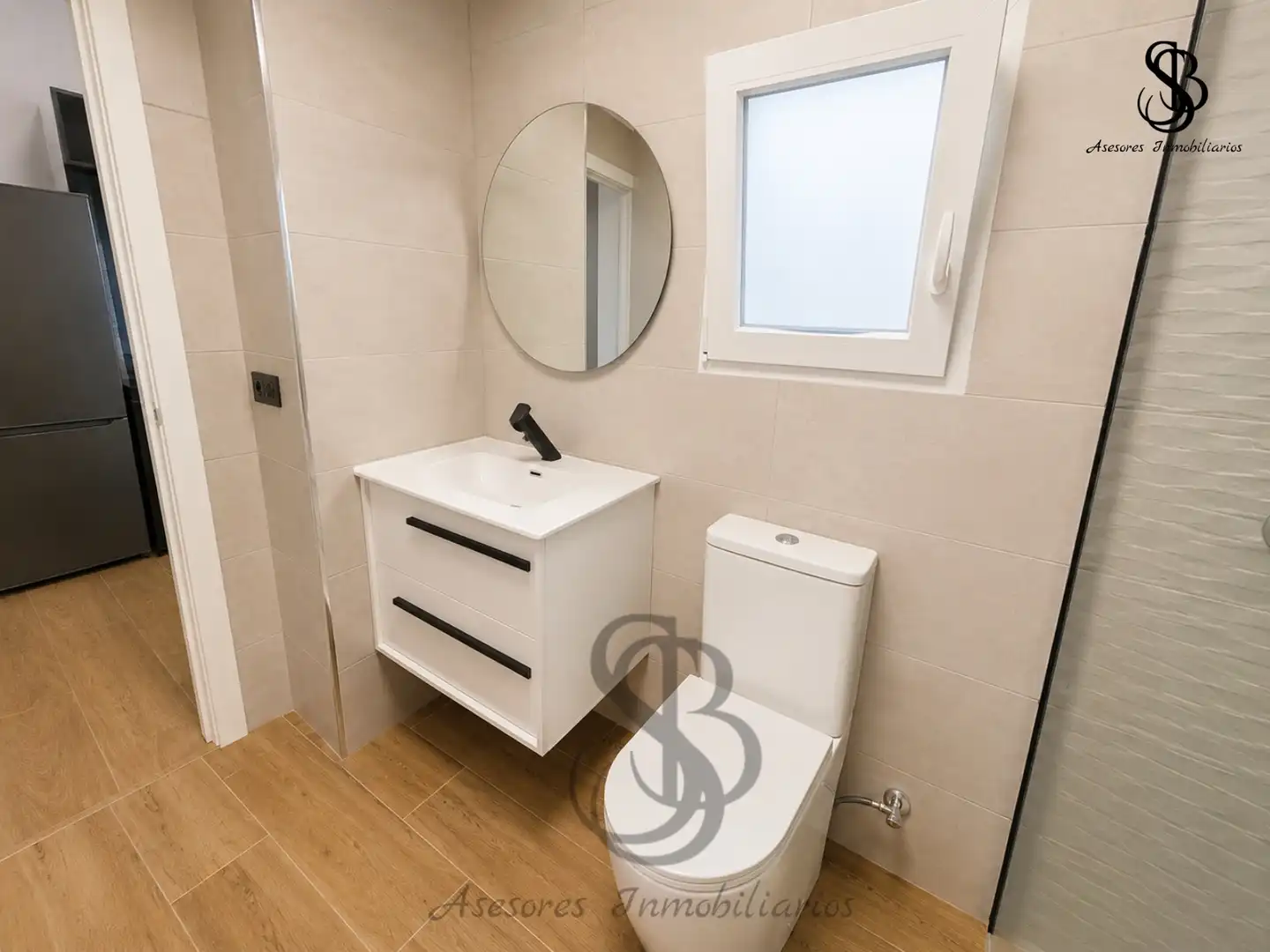 Baño de Piso en venta en Alicante / Alacant con Aire acondicionado, Calefacción y Horno