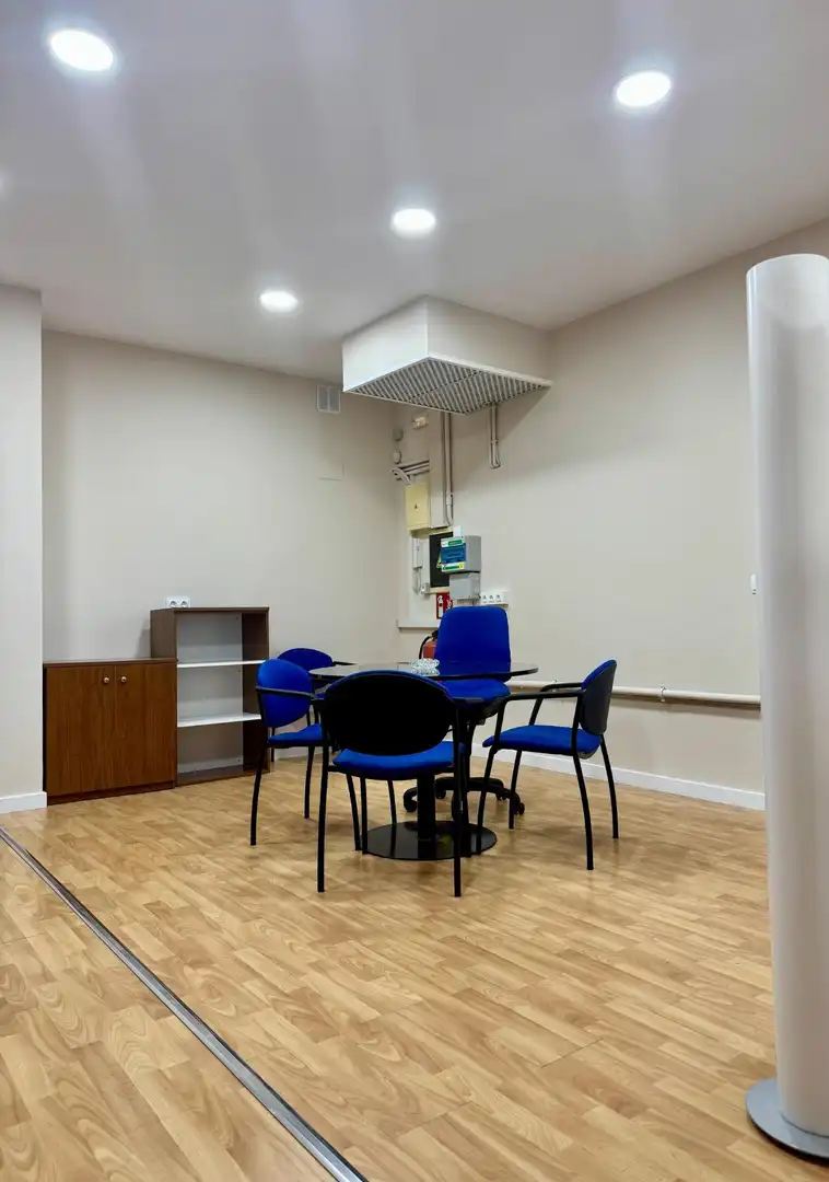 Oficina de alquiler en Súria con Amueblado