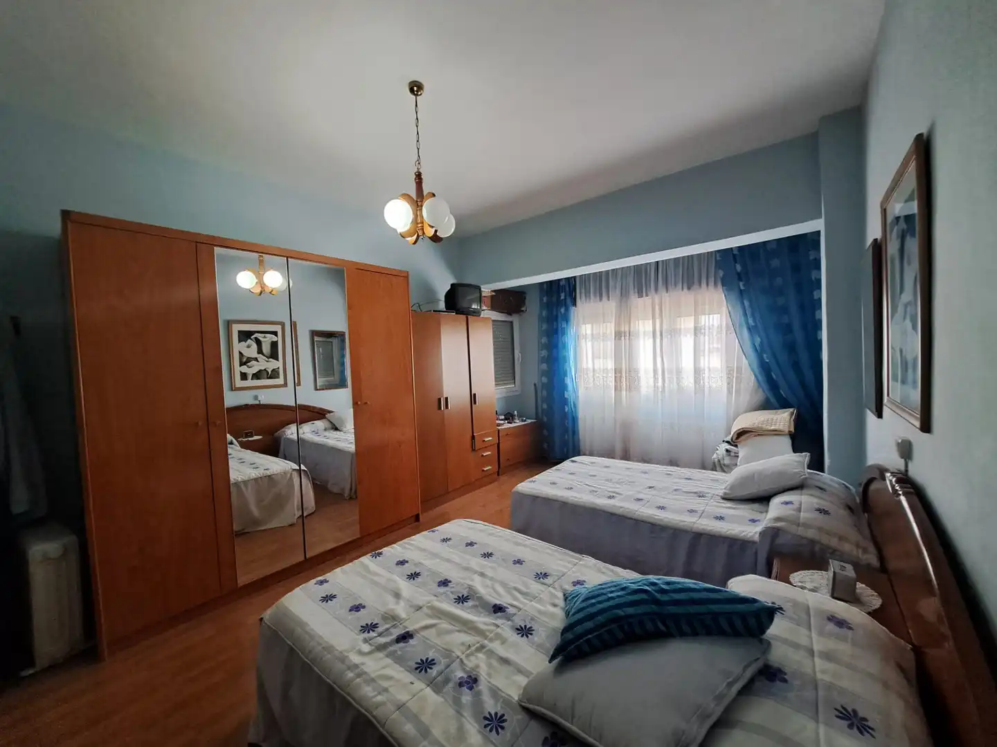 Flat for sale in Calle Hernán Cortés 120, imagen 4